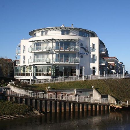Nordseehotel Benser Hof Am Hafen 벤세르시엘 외부 사진