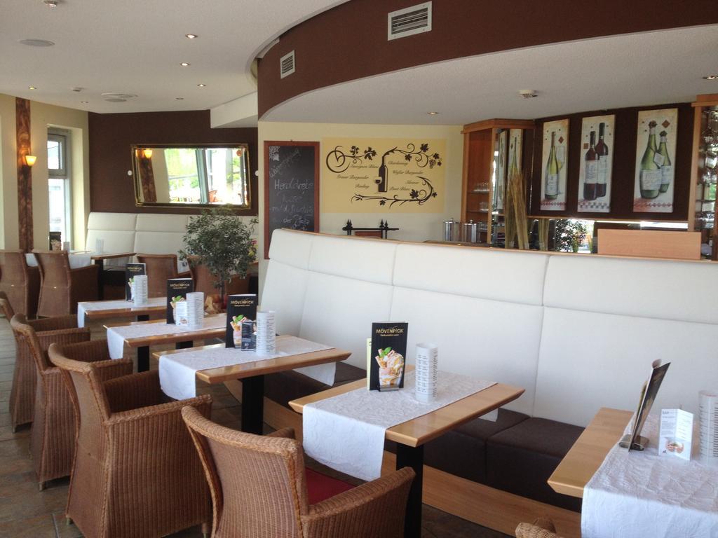 Nordseehotel Benser Hof Am Hafen 벤세르시엘 외부 사진