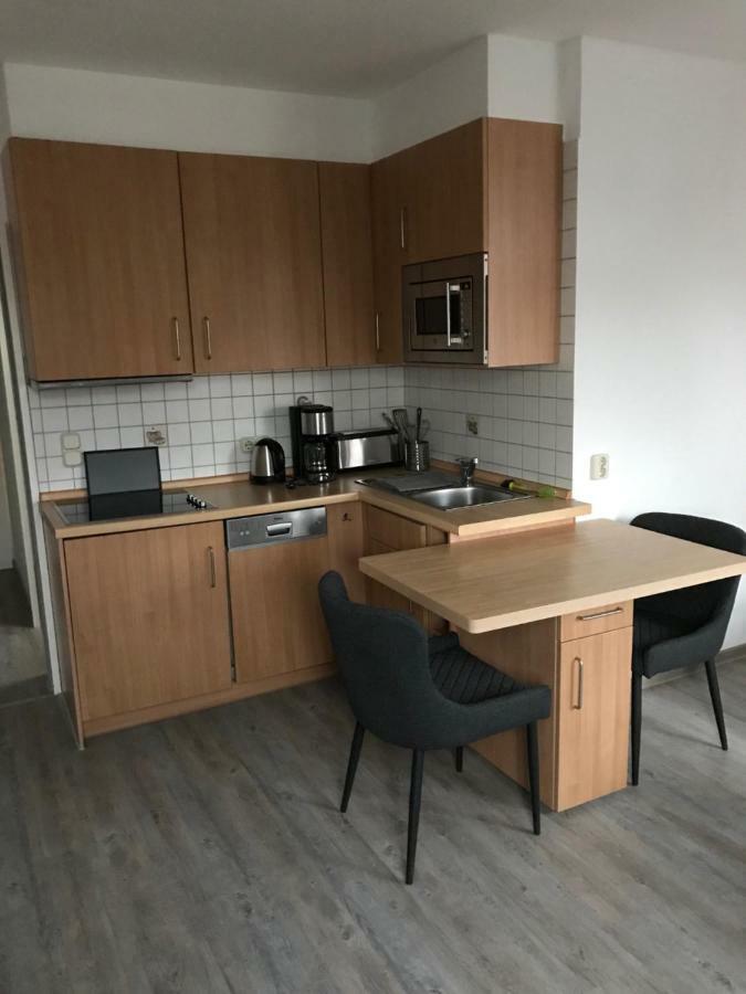 Nordseehotel Benser Hof Am Hafen 벤세르시엘 외부 사진
